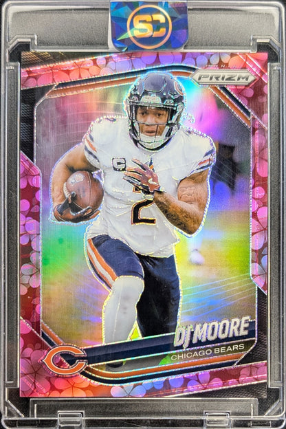 DJ Moore 2025 PRIZM Lotus /8