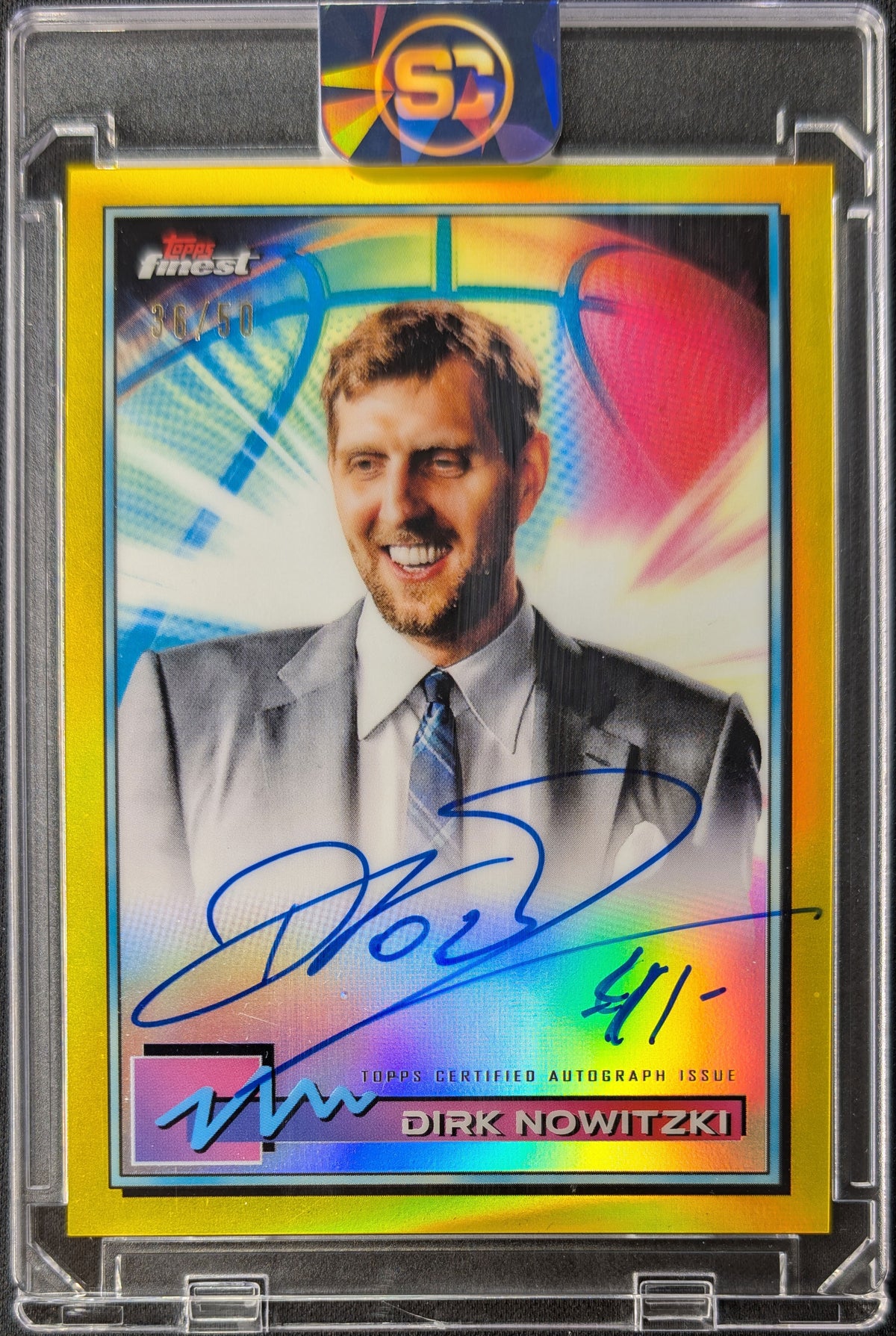 Dirk Nowitzki 2021 Finest Certified Gold Refractor Auto /50