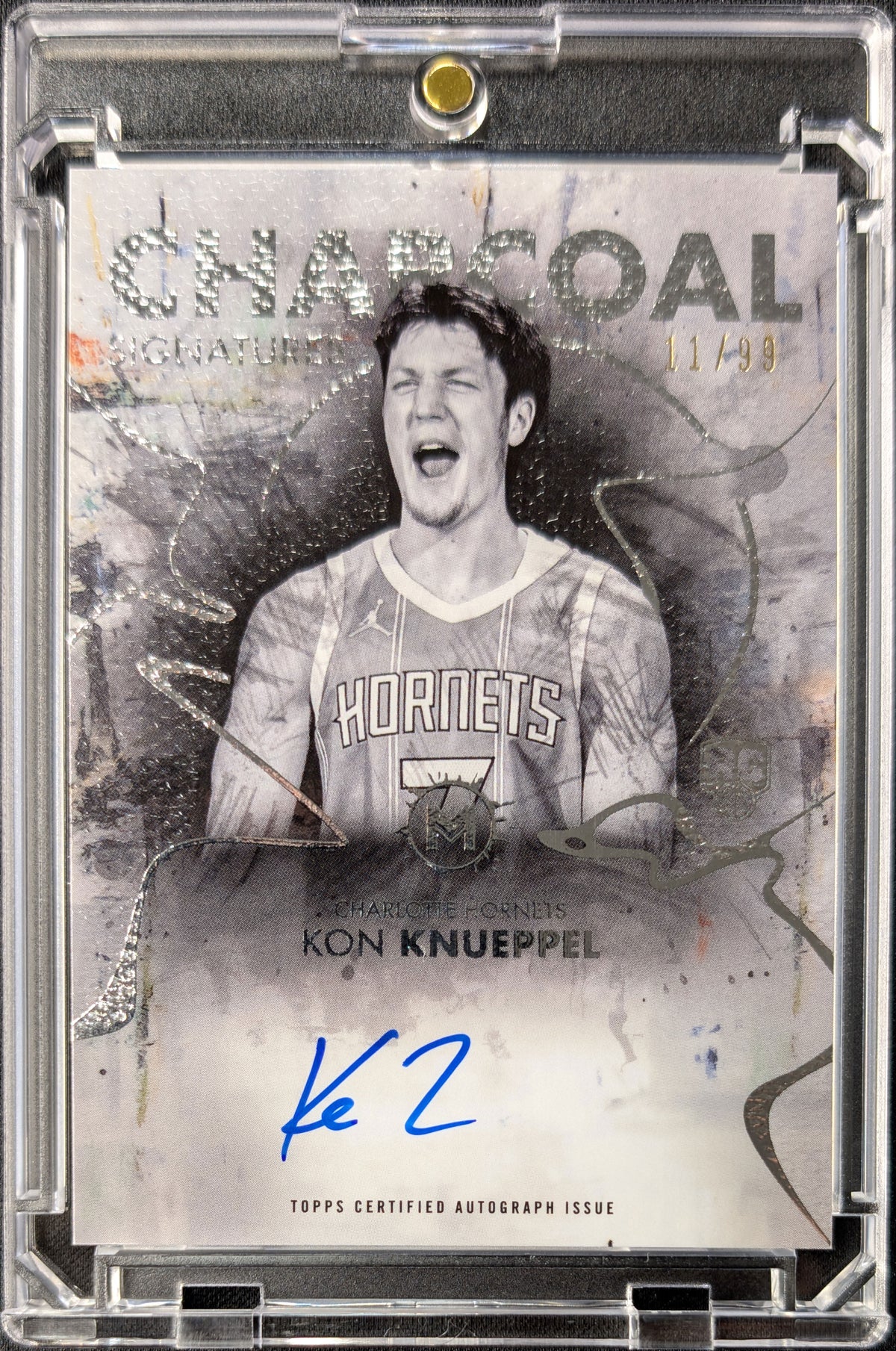 Kon Knueppel 2026 Motif Charcoal Rookie Auto RC /99